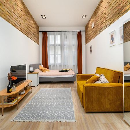 Downtown Apartment 2 Minutes From Opera House Будапеща Екстериор снимка